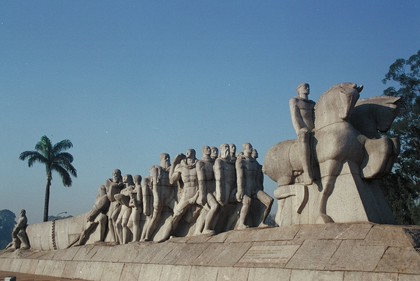 Trek_Package 3464 - Monumento as Bandeiras-Imagens