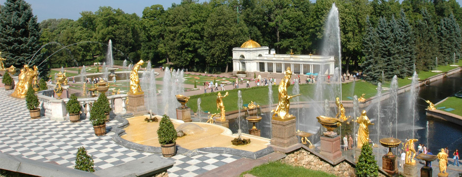 Moscou e São Petersburgo