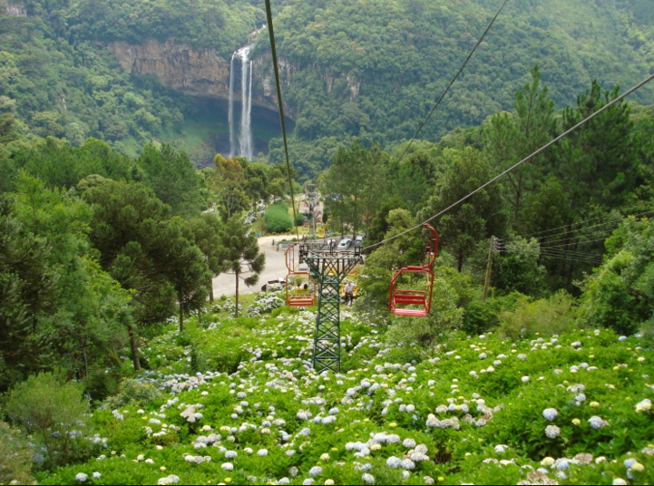 Gramado - Natal Luz 2017 Cascata veu de noiva_Canela