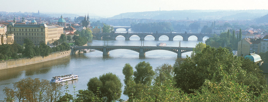 Praga, Viena e Budapeste - sem aéreo